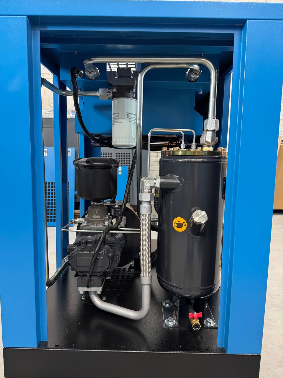 Винтовой компрессор с частотным преобразователем BK 11/8 PM