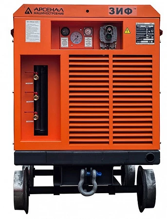 Станция компрессорная электрическая взрывозащищенная шахтная ЗИФ-ШВ 8,2/0,7 Т (1140; 660 В, на скатах)