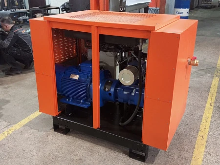 Станция компрессорная электрическая для неотапливаемого цеха шумозаглушенная ЗИФ-СВЭ 3,0/1,0 ШР