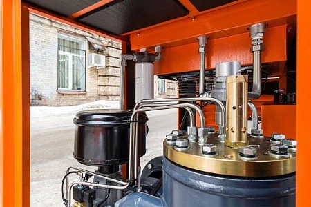 Станция компрессорная электрическая низкобарная ЗИФ-СВЭ-7,0/0,5 ШМЧ-Н