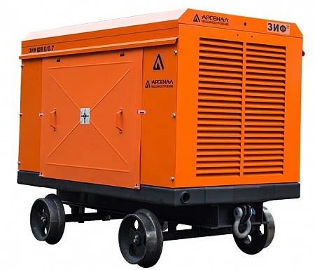 Станция компрессорная электрическая взрывозащищенная шахтная ЗИФ-ШВ 8,2/0,7 Т (1140; 660 В, на скатах)